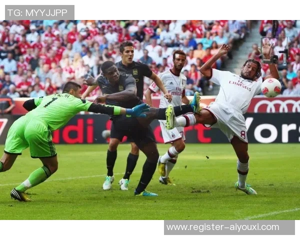 世界杯激战：AC米兰与曼城鏖战至平局补时瞬间燃爆全场