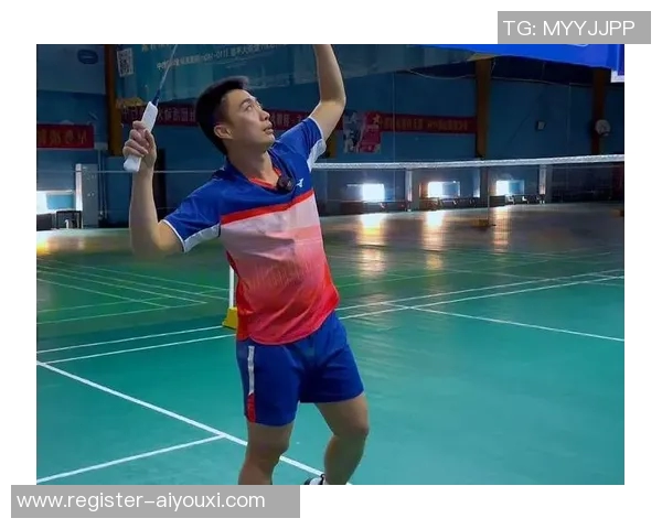 羽毛球新手必看：全面掌握入门技巧与状态调整指南