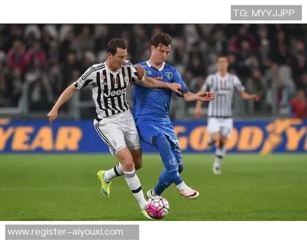 中超盛况：尤文图斯狂胜巴萨五球帽子戏法点燃全场激情