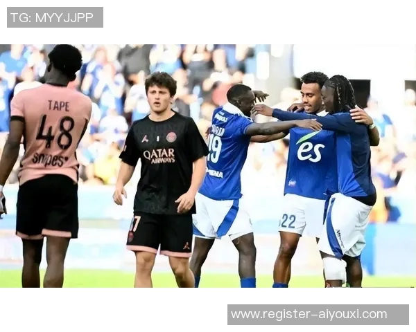 德甲精彩对决皇马逆转本菲卡神扑瞬间引发转会热议 德甲精彩对决皇马逆转本菲卡神扑瞬间引发转会热议