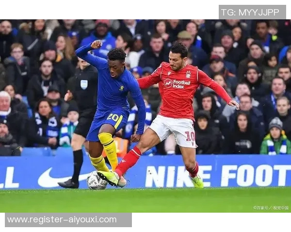 英超精彩对决：里昂与多特蒙德激战成平局十大进球回顾