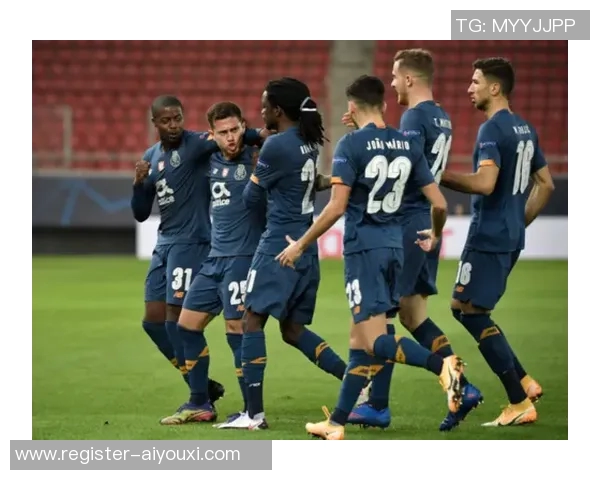 西甲精彩对决多特蒙德大胜波尔图引发全场热议