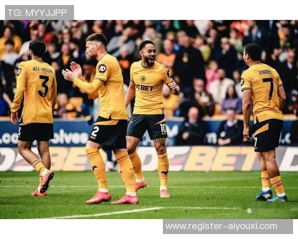 友谊赛精彩回顾:里昂大胜曼城帽子戏法引爆全场激情 友谊赛精彩回顾:里昂大胜曼城帽子戏法引爆全场激情