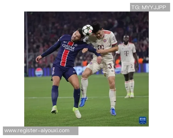 国王杯激战拜仁与巴黎圣日耳曼0比0平引发争议判罚全场沸腾